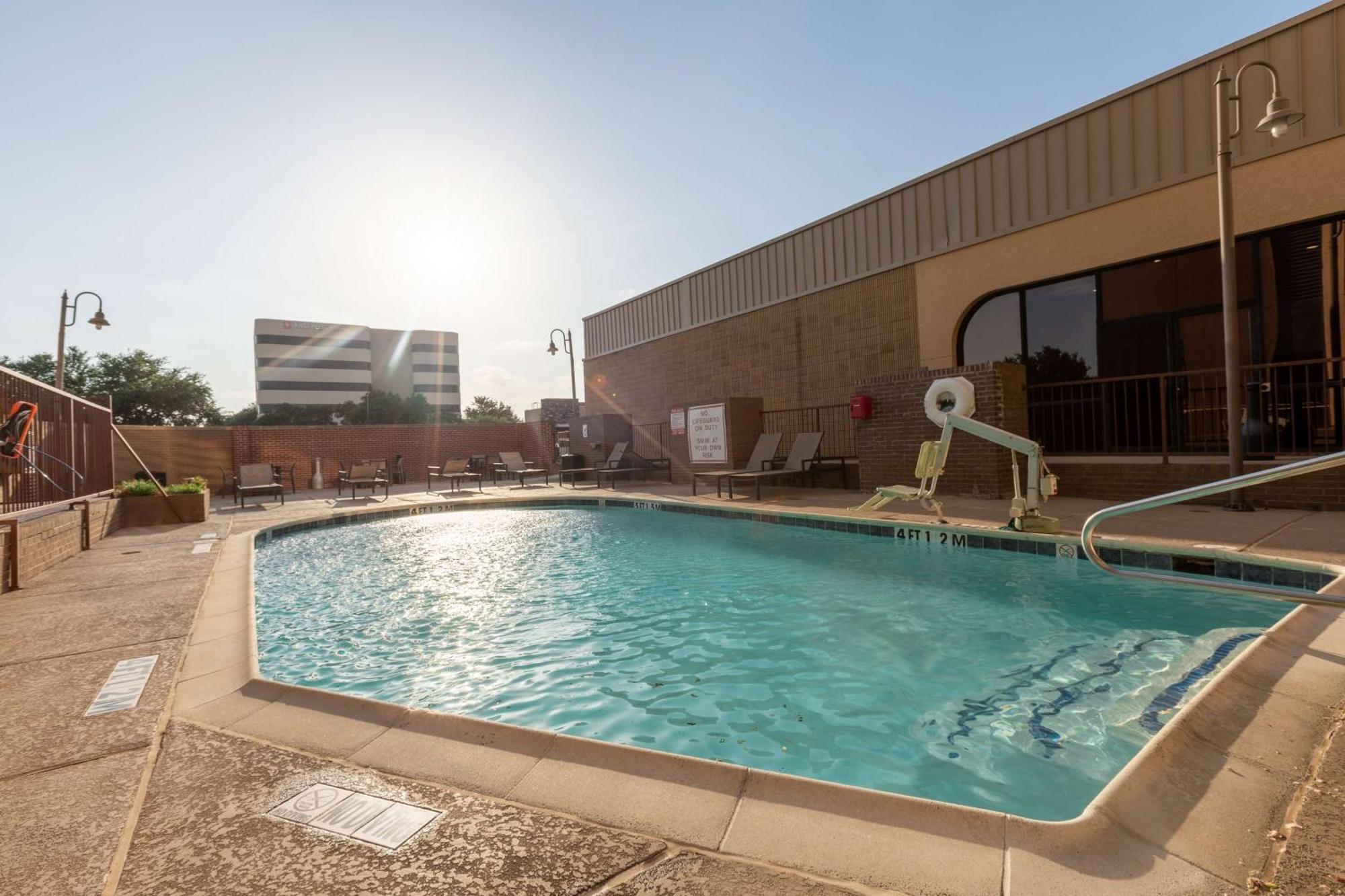 Doubletree By Hilton Dallas/Richardson Zewnętrze zdjęcie